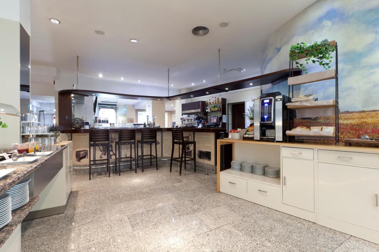 San Juan De Reyes Hotel 4*